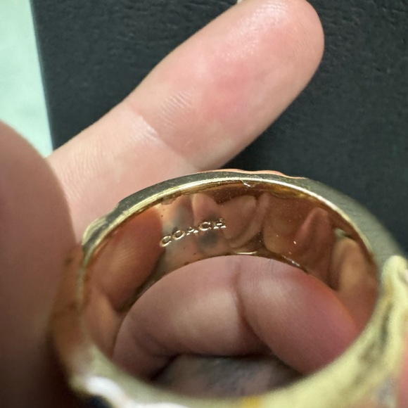 Coach ring - Picture 4 of 7